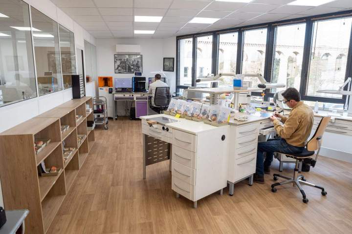Laboratoire de prothèses dentaires Ajaccio